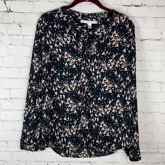 Lauren Conrad Heart Blouse - Picture 1 of 6
